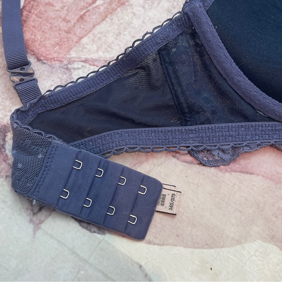 Victoria's Secret Dream Angels Push-Up Bra 34D - Picture 11 of 16